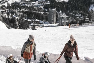 Snow and ski sports
