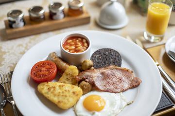 Breakfast meal