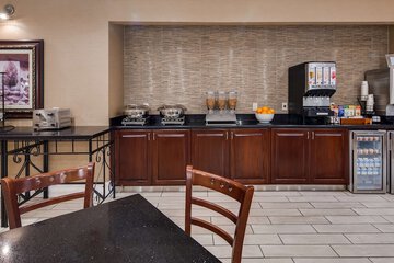 Breakfast/Coffee Service 33 of 42