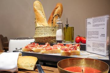 Breakfast buffet