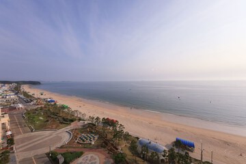 Beach/ocean view