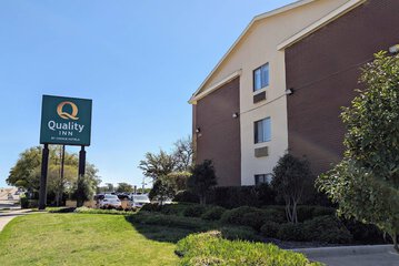 Quality Inn DFW Airport North