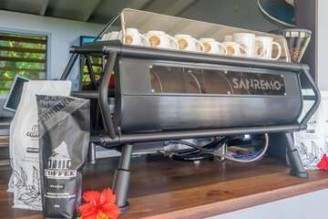 Coffee shop
