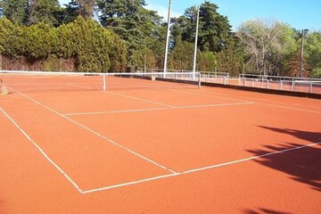 Tennis court
