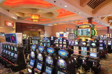 Entertainment 8 of 8