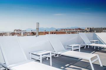 Sundeck