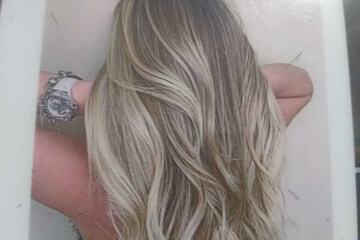Hair salon