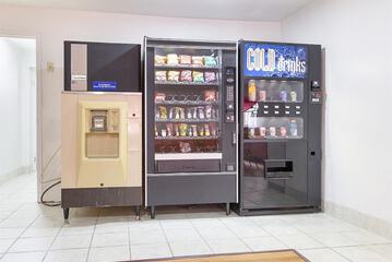Vending machine
