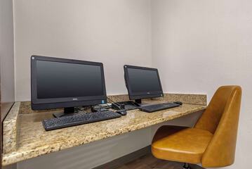 Business Center 49 of 49