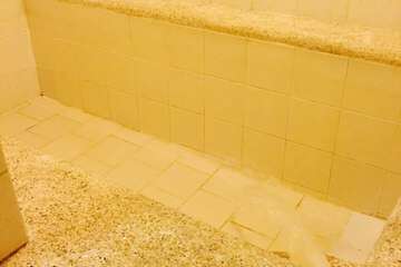 Jetted tub