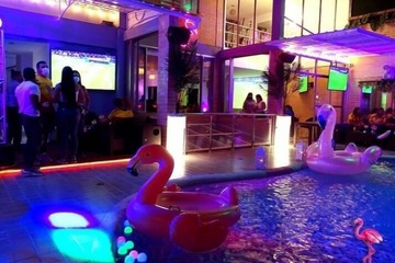 Rooftop pool