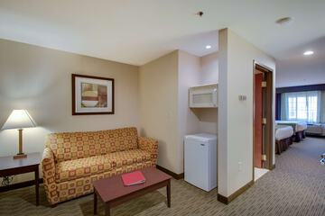 Room 32 of 37