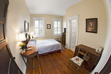Room 9 of 44