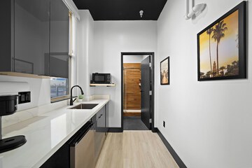 Private kitchenette