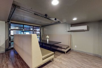 Hotel Interior 26 of 110