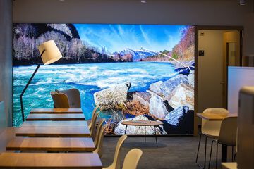 Breakfast area