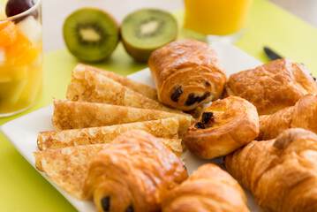 Breakfast buffet