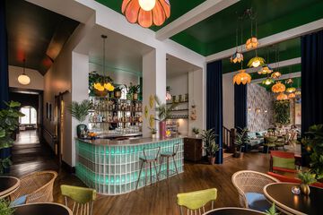 Breakfast/Coffee Service 85 of 97