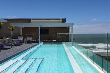 Rooftop pool