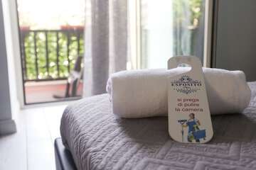 Room amenity