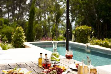 Private pool