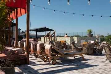 Rooftop pool