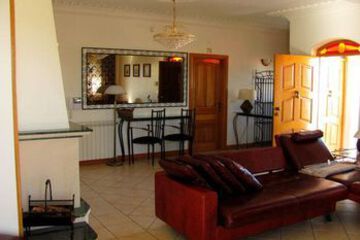 Executive Lounge