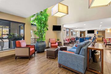 Hotel Interior 12 of 57