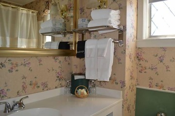 Room 13 of 49
