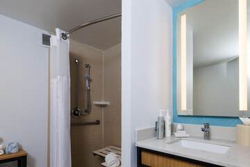 Bathroom shower