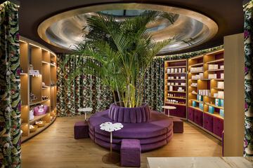 Spa reception