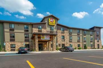My Place Hotel Wixom / Novi / Detroit MI