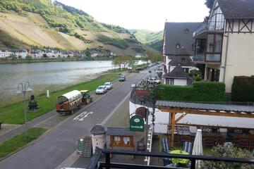 Photo 47