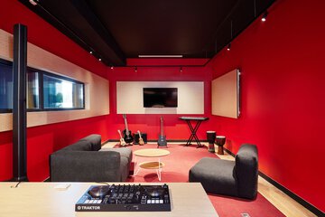 Karaoke room
