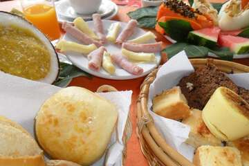 Breakfast meal