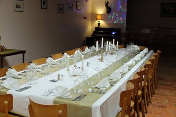 Banquet hall