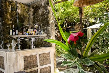 Snack bar