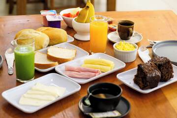 Breakfast meal