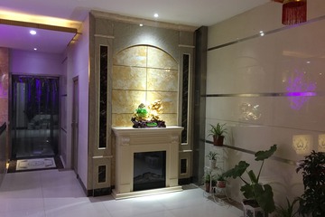 Hotel Interior or Public Areas