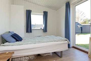 guest_rooms