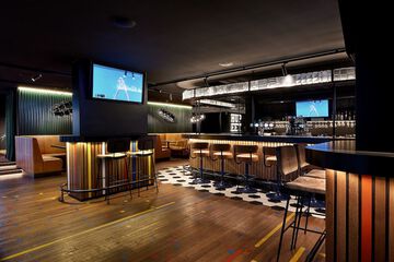 Sports bar