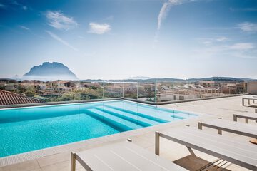 Rooftop pool