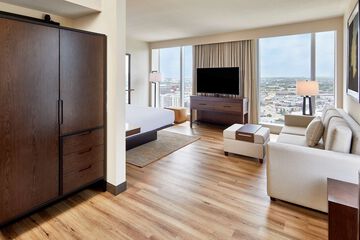 Room 58 of 94