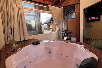 Private spa tub