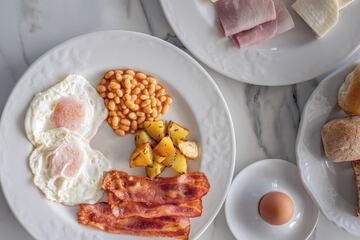 Breakfast meal