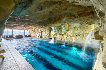 Rooftop pool