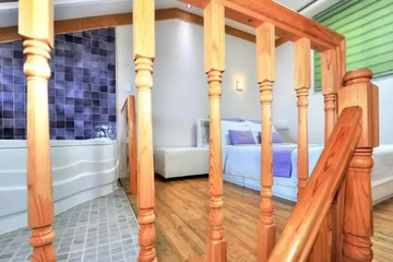 hotel_rooms