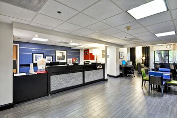 Hotel Interior 6 of 31