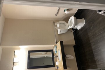 Room 54 of 69