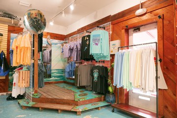 Gift shop